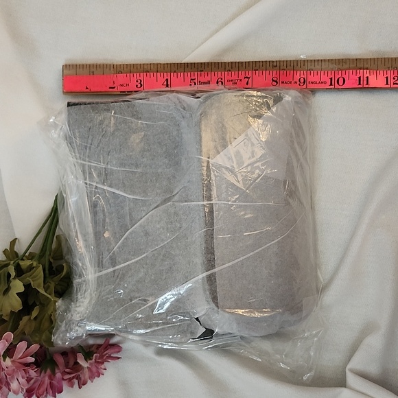 NWT Elena AOTA Black Bag W/ Small Wristlet Wallet - Picture 8 of 16